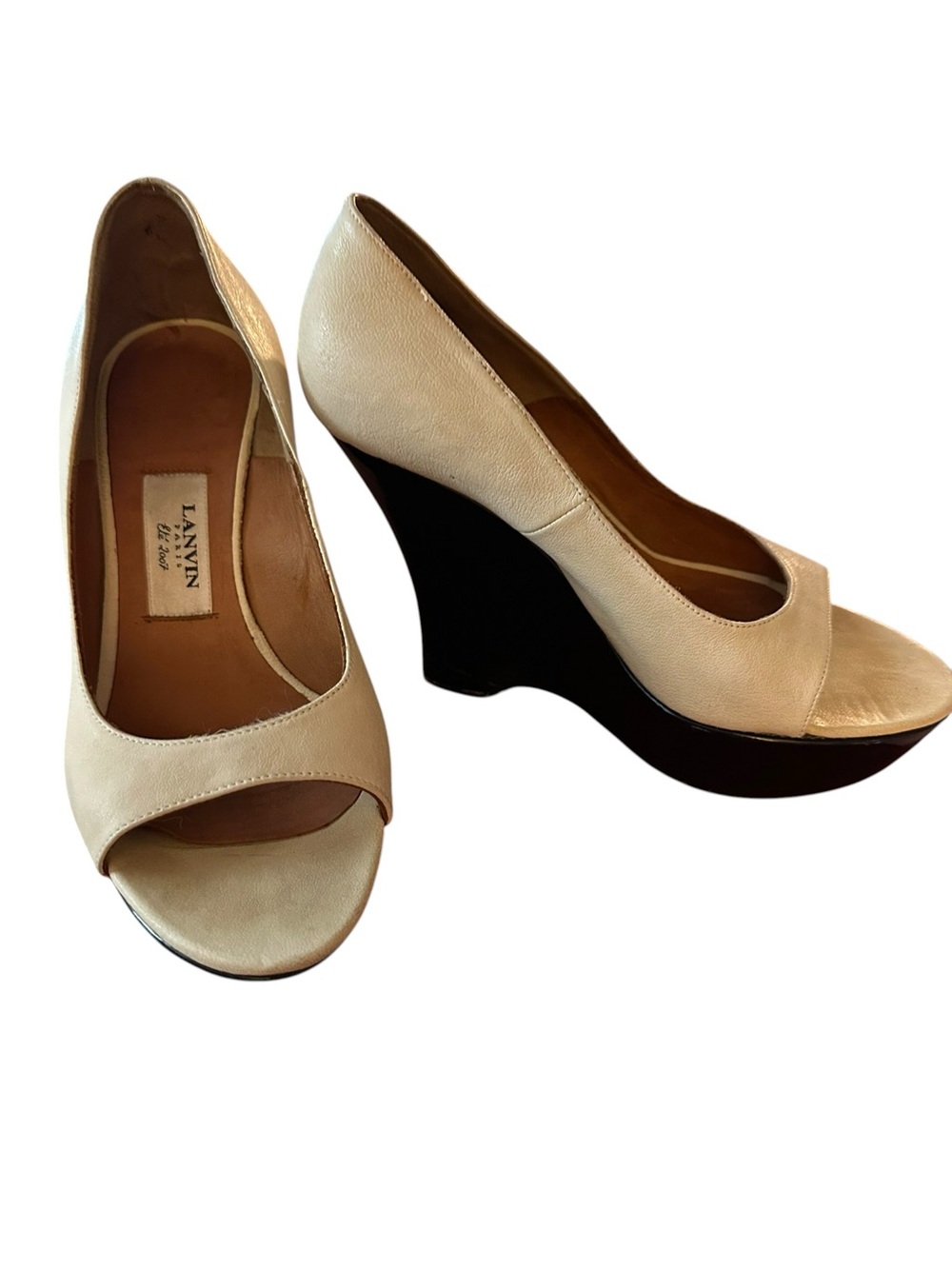 Vintage Lanvin Cream Leather Peep-Toe Wedge with lacquered Black Platform sz 37